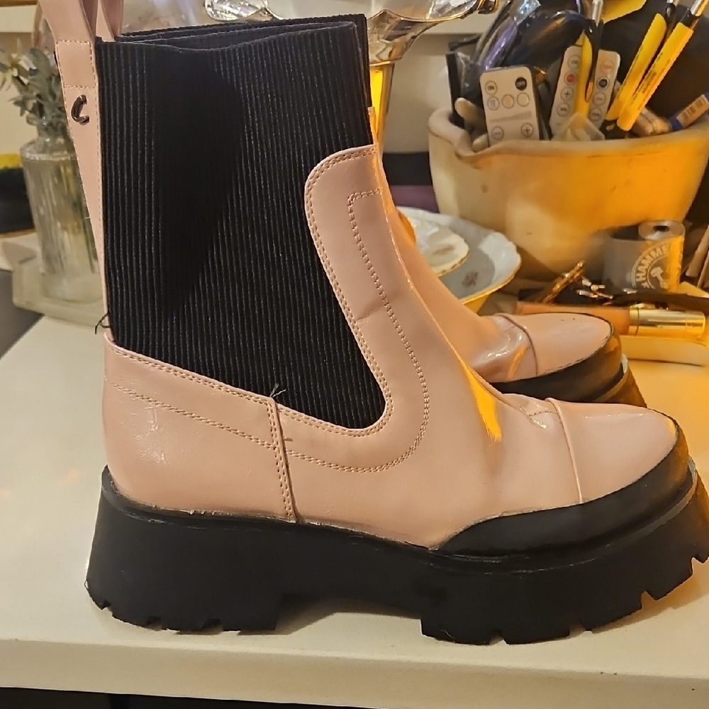 Circus by Sam Edelman Pink and Black Ankle Boots - Picture 2 of 8